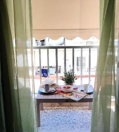 Marietta's Place: Cozy In Koum Kapi Hanya